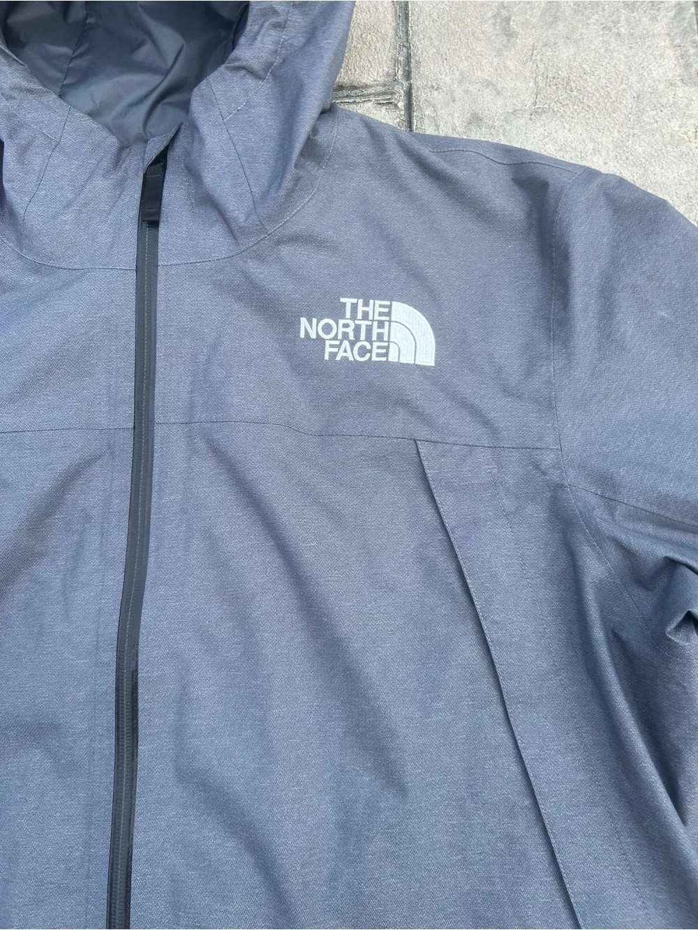 The North Face Gotel Grey Hooded Rain Jacket Mens XL